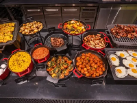 Thon Hotel Tromsø โรงแรมในทรุมเซอ