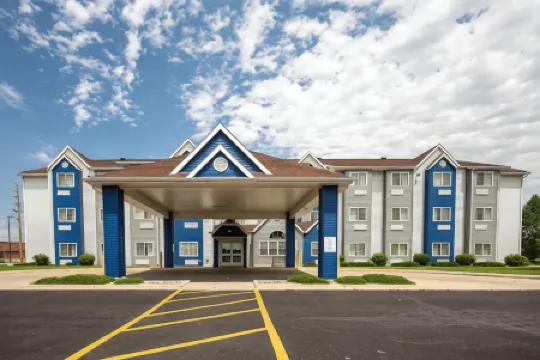 Microtel Inn & Suites by Wyndham Cheyenne