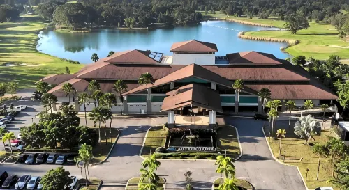 Amverton Cove Golf & Island Resort - breakfast