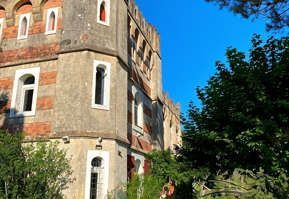 La Tuilerie 1860 - Housity