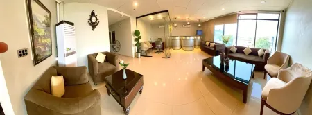 Grand Luxury Hotel Multan