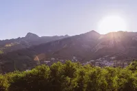 Tra I Monti