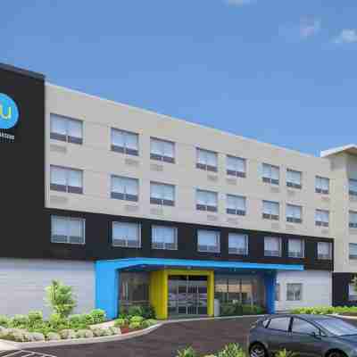 Tru by Hilton Manteca Hotel Exterior