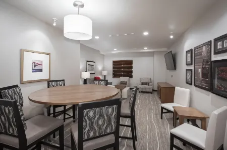 Staybridge Suites Rapid City - Rushmore