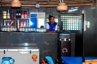 House Eleven Hotels and Apartments