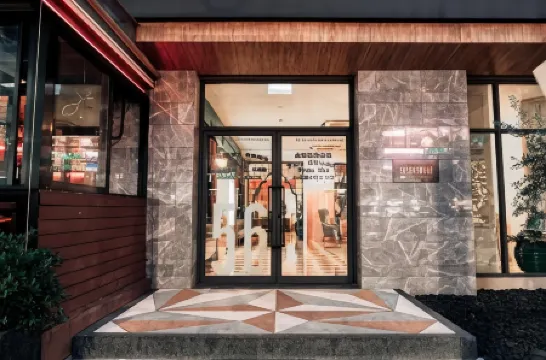 56 スラウォン ホテル バンコク