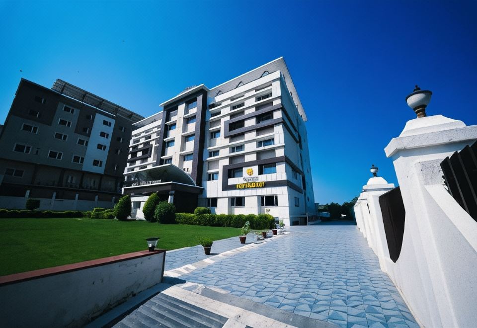 hotel overview picture