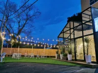 Mass Boutique Hotel - 2-Star