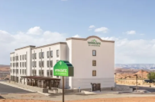 Wingate by Wyndham Page Lake Powell Hotels in 