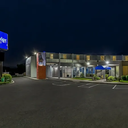 Travelodge by Wyndham Aberdeen