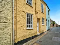 Cottage in Kingsand by Stunning Beach Views