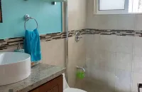 Beachfront 1BR , Playa Turquesa,  Beach Access - 3 stjerner