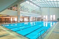 Sunshine Coast Hotel - Private Pools