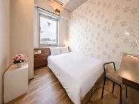 Tokai City Hotel