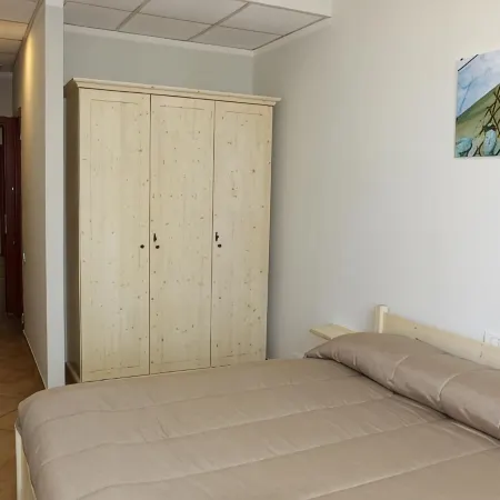 Student's Hostel Parma