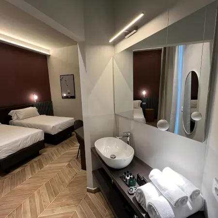 Hotel RossoVino Milano