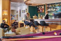 里昂查理大帝酒店（HappyCulture集團） - 酒吧