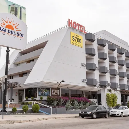 Hotel Plaza del Sol