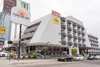 โรงแรม พลาซา เดล โซล