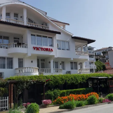 Victoria Family Hotel