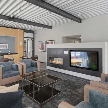"Serenity of Evanston" 2 BDR/2Bath Modern-Luxe Suite