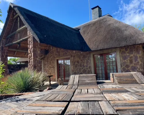 Abloom Bush Lodge and Spa Retreat Hotels in Cullinan