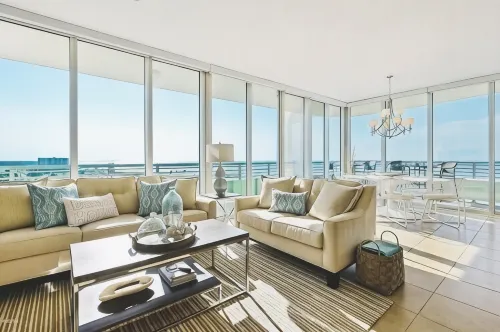 Ocean Front, Amazing Balcony with Floor to Ceiling Windows. Sunsets & Sunrise. - balcony