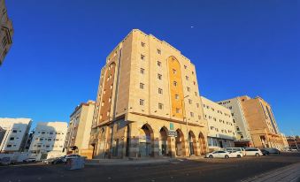 Al Fakhama Aldahbai Abi-Zar