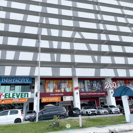Vista Bangi Service Apartment A by Favspace
