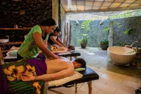 Coconuts Beach Club Resort and Spa - spa