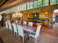 Summerfields Rose Retreat and Spa Hotels in Ehlanzeni
