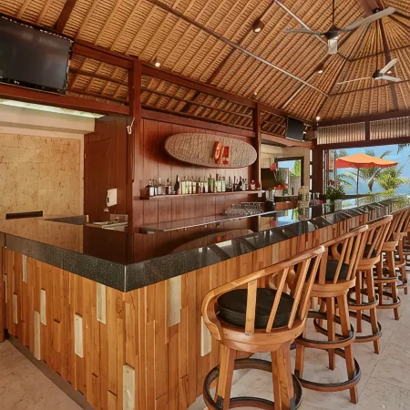 Legian Beach Hotel