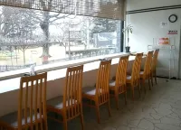 โรงแรมซากุ แกรนด์ - พร้อมอาหารเช้า