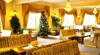 Golden Walls Hotel