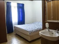 Grand Equator Hotel Hotels in Bontang