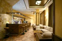 Evelina Palace Hotel - Hot Tub