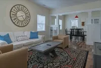 Walking Distance to Downtown! Wine Country 2Bd 2ba House in Paso Robles!