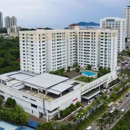 Likas Square - KK Spacious Homestay Отели рядом с достопримечательностью «Сталион Ликас»