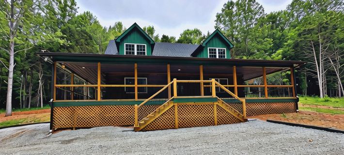 Charming 3-bedroom cabin with AC, WiFi in delightful Ashland City Hotels in Cheatham County