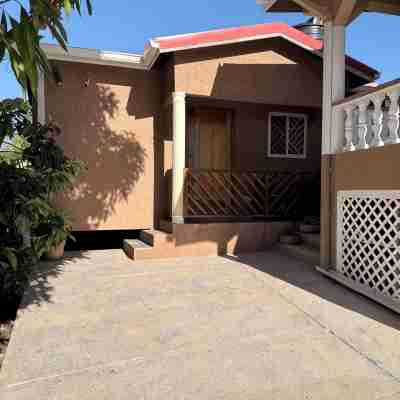 "The Tiny House" located at Frequente, Grand Anse Hotel Exterior