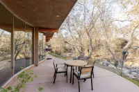 River Spirit- Arquitectural wonder of the Sequoias
