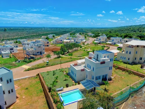 4-bedroom villa in enchanting Pazuri in Kilifi County with AC, WiFi - วิลล่า