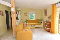 Spacious, comfortable apartment.  Near Marciac and its Jazz. - 2 étoiles