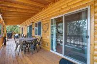 Charming 2-bedroom Cabin with WiFi, Wood Stove and AC in serene Heber-Overgaard! - Wifi