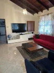 Free Loaner car….Barbados Charming 3-Bedroom with AC, WiFi in ST James. - 2 ดาว