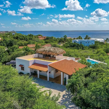 Latitude Adjustment - Ocean View, Surrounded by Bonaire Nature!