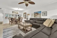 2br Condo on Park with walking access to the beach.