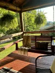 Cabin on Main- Cozy Downtown Burnsville! - Hytter