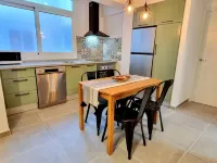 Newly renovated penthouse in the historic center of Almeria. - 3-Star