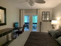 Mountain and Golf Course Views Less Than 5 Minutes from Beach Club